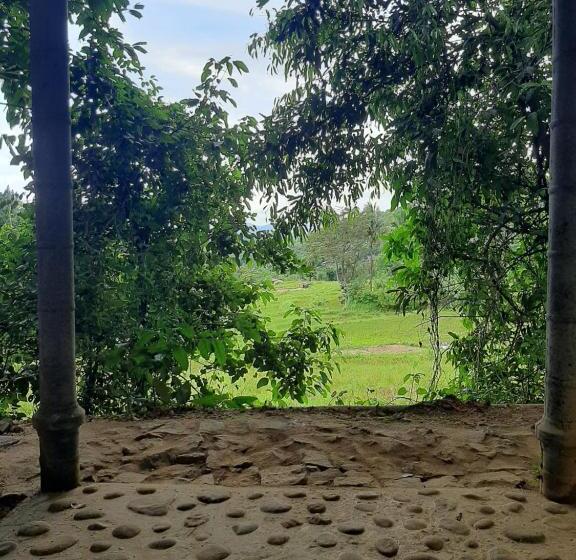 צימר Belihuloya Bliss Lodge And Cafe