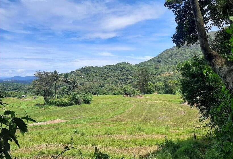 צימר Belihuloya Bliss Lodge And Cafe