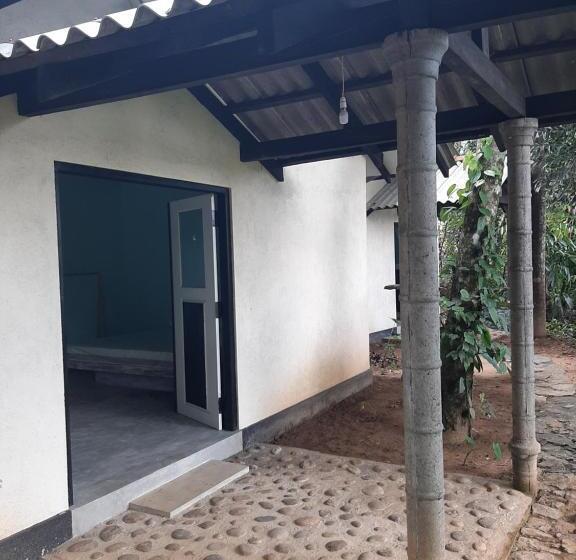 צימר Belihuloya Bliss Lodge And Cafe