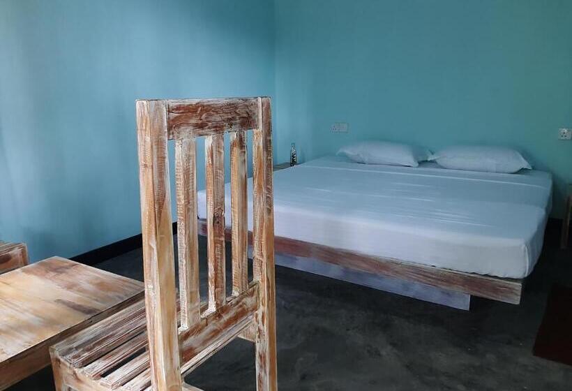 צימר Belihuloya Bliss Lodge And Cafe