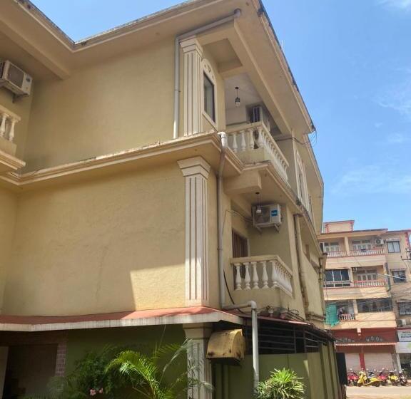 酒店 Baga Beach Prime