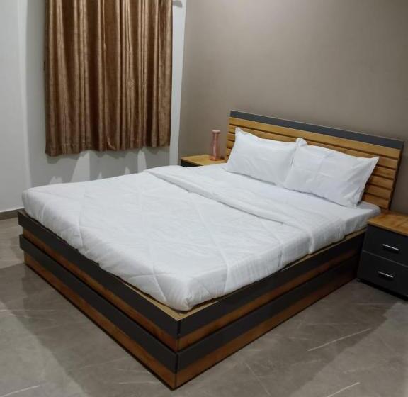 Отель The Grand Maruti