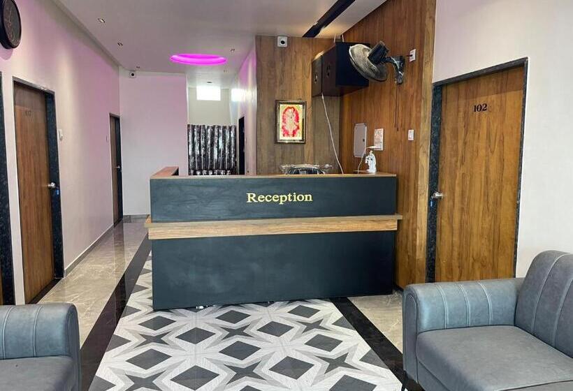 Отель The Grand Maruti