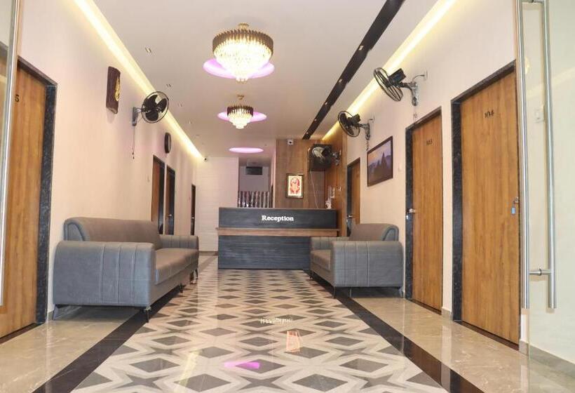 Отель The Grand Maruti