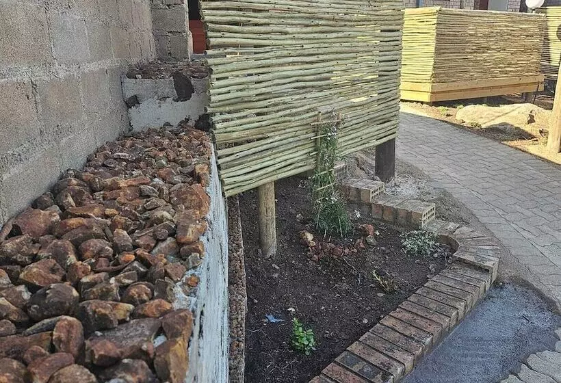 Majatalo Tembo Guest Lodge