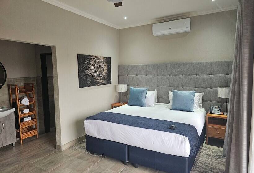 پانسیون Tembo Guest Lodge