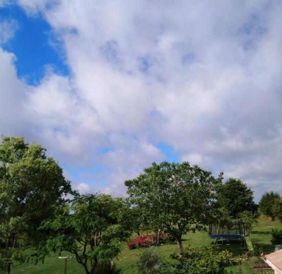 住宿加早餐 Chambre D'hôtes Du Bois Joli