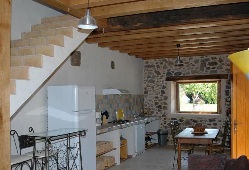 Villa Gites Chambre D Hôtes Avec Piscine Dordogne 2 4 6 8 10 Personnes