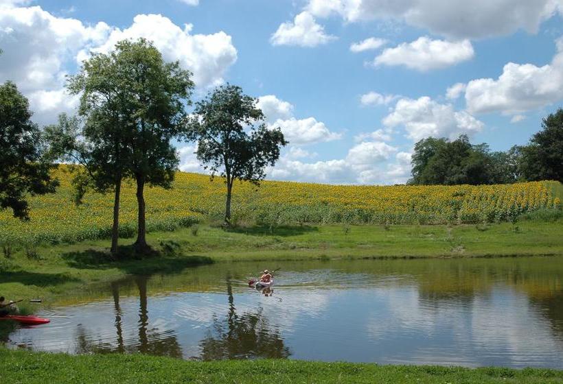 Villa Gites Chambre D Hôtes Avec Piscine Dordogne 2 4 6 8 10 Personnes