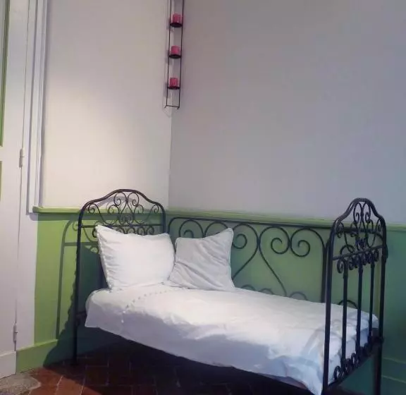 Aamiaismajoitus (B&B) La Charretterie