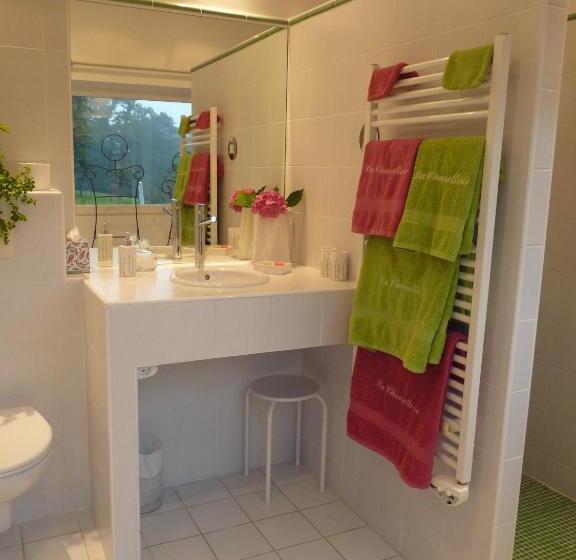 مبيت وإفطار La Charretterie