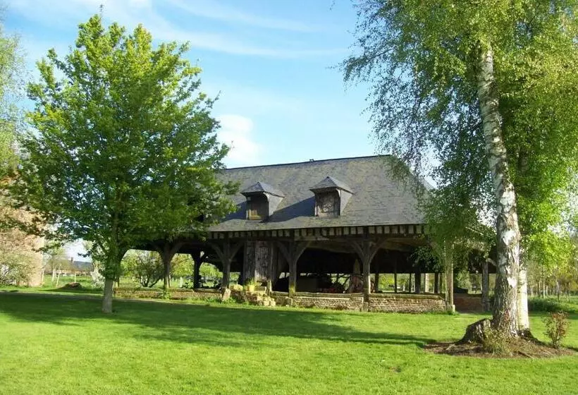 Aamiaismajoitus (B&B) La Charretterie