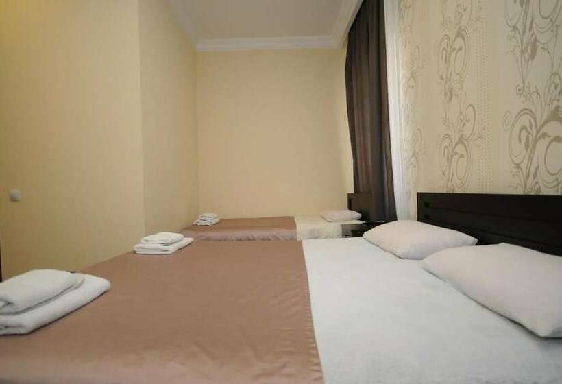 هتل 7 Rooms