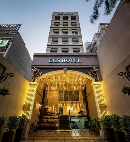 هتل Iris