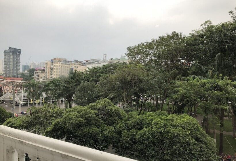 هتل Istay Inn Saigon