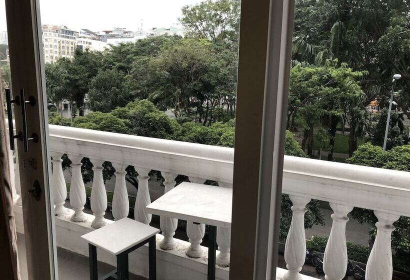 هتل Istay Inn Saigon