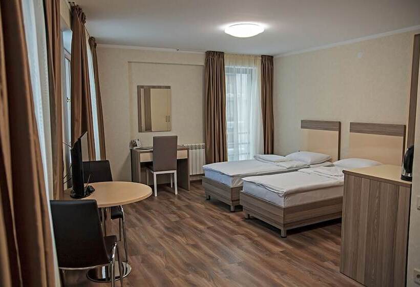 Orbi Palace Hotel & Suites