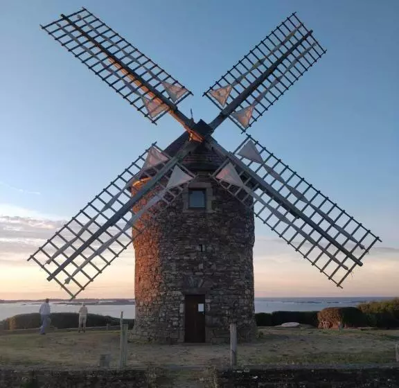 ベッドアンドブレックファースト Le Bercail