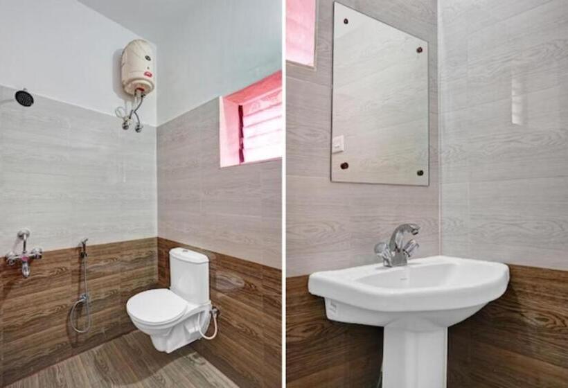 Goroomgo Hotel Moon Light Guest House Bhubaneswar   Perfect Room With Spacious Room