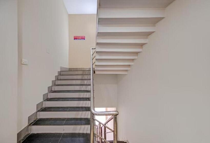 Goroomgo Hotel Moon Light Guest House Bhubaneswar   Perfect Room With Spacious Room