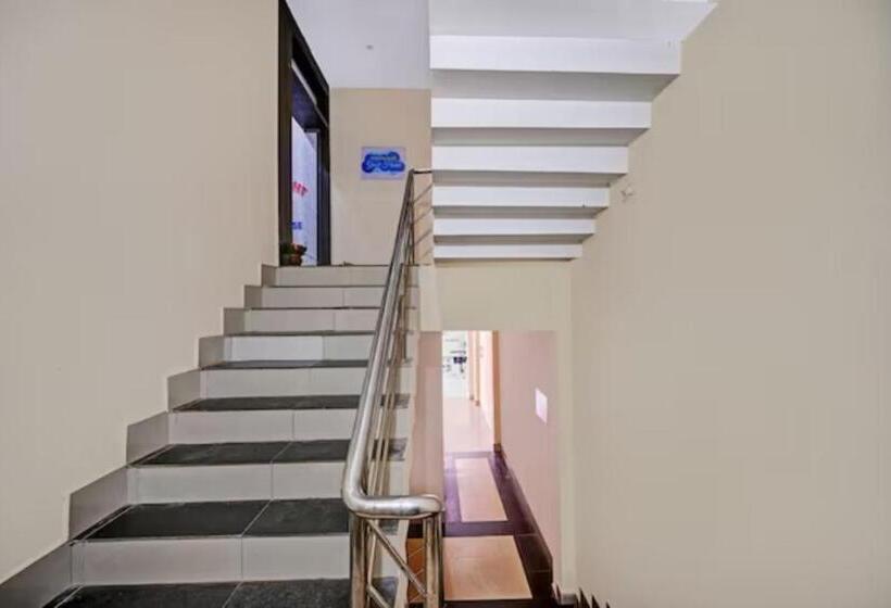 Goroomgo Hotel Moon Light Guest House Bhubaneswar   Perfect Room With Spacious Room