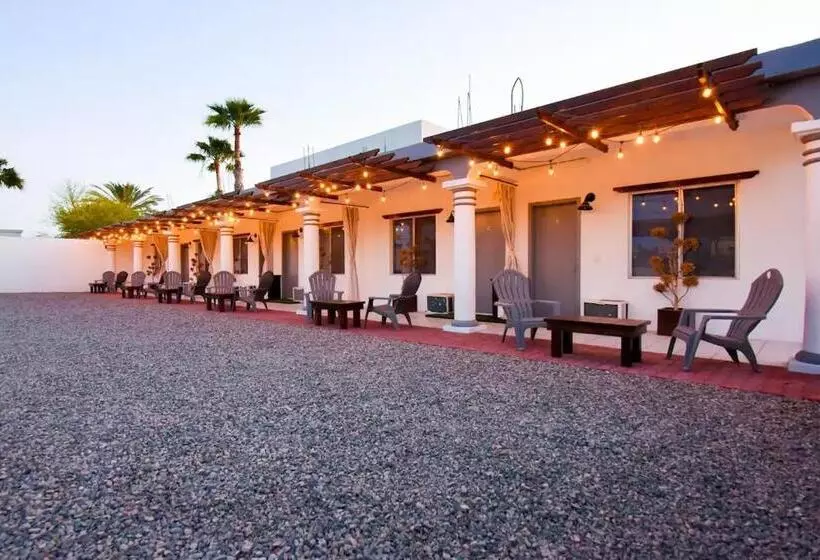 ホテル Habitación Doble Playa Bonita Calle 13 Bar. Wow