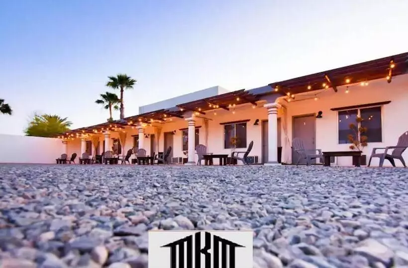 ホテル Habitación Doble Playa Bonita Calle 13 Bar. Wow