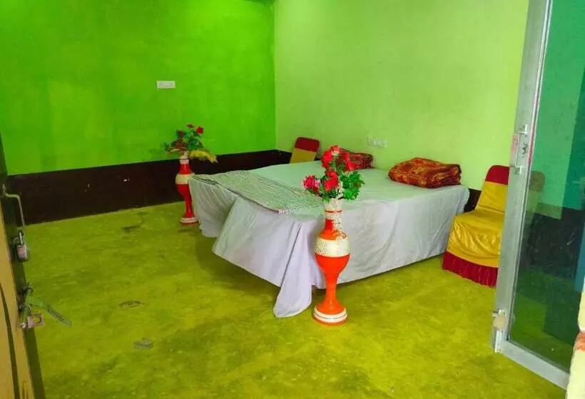 Hotelli Spot On Singh Garden