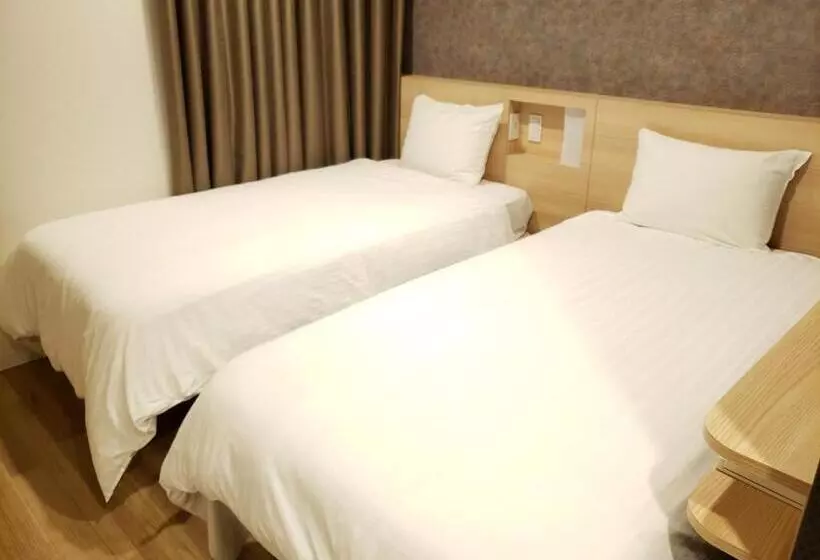 Kansai International Airport Hotel 11