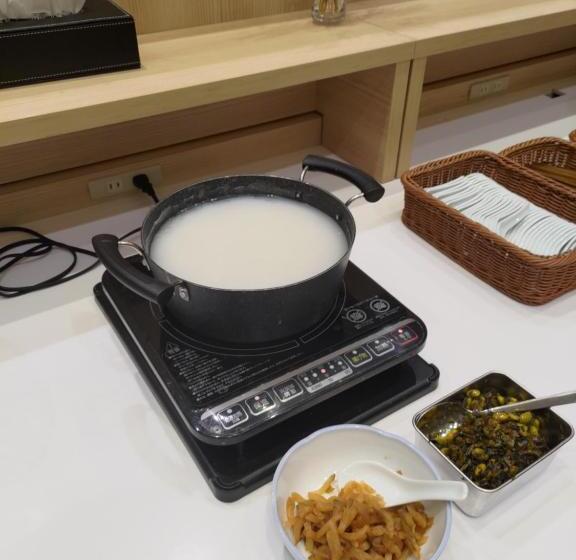 Kansai International Airport Hotel 11