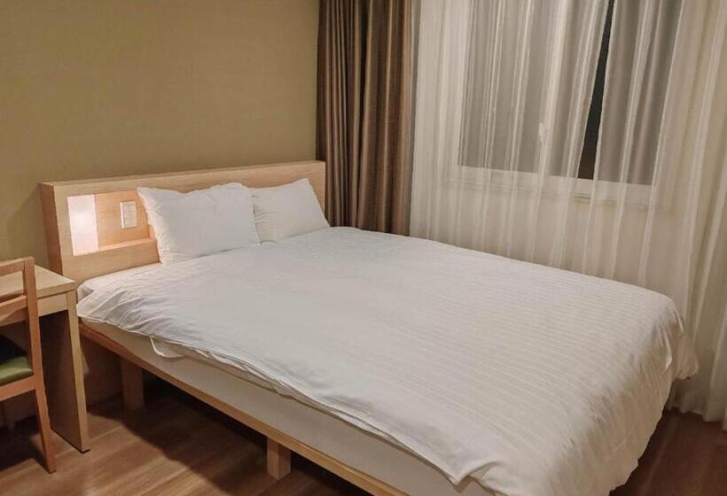 Kansai International Airport Hotel 11