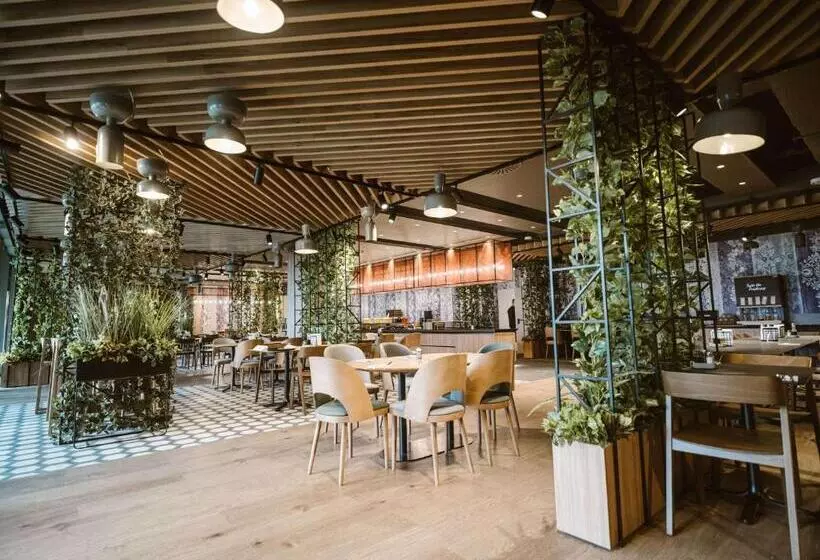 ホテル Mercure Sibiu Arsenal