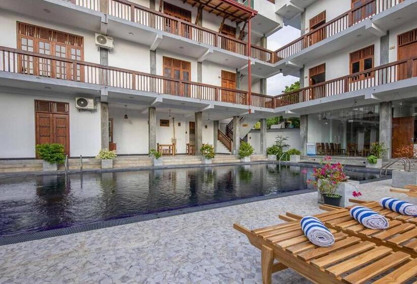 Hotel The Bliss By Epic Unawatuna