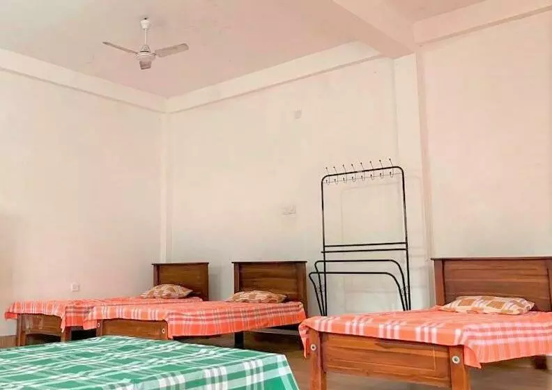 Moderncore Hostel