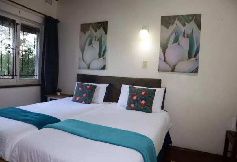 ペンション Whistling Woods