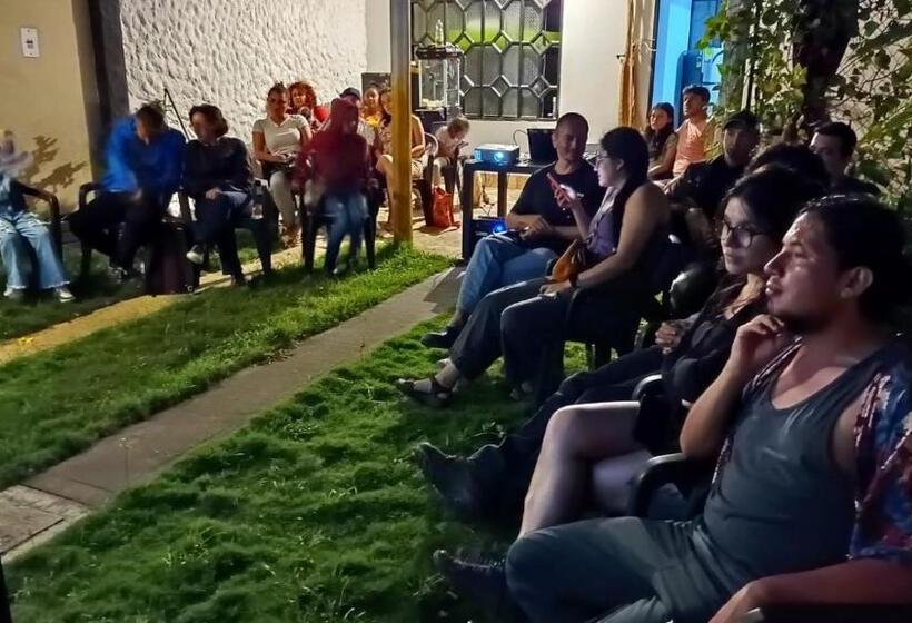 호스텔 Hostal El Ermitaño