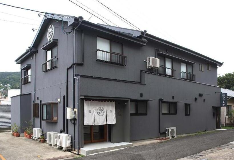 Bed and Breakfast お宿 Tsuruya