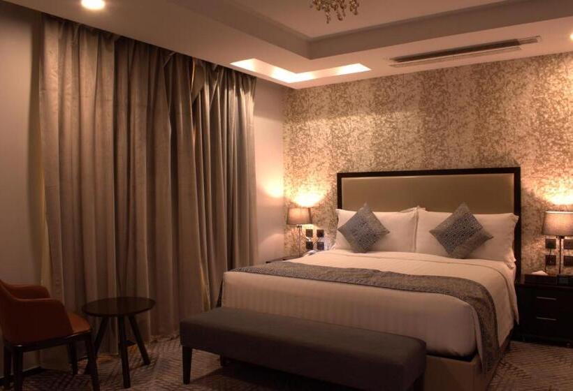 Cloud City Hotel فندق مدينة السحاب