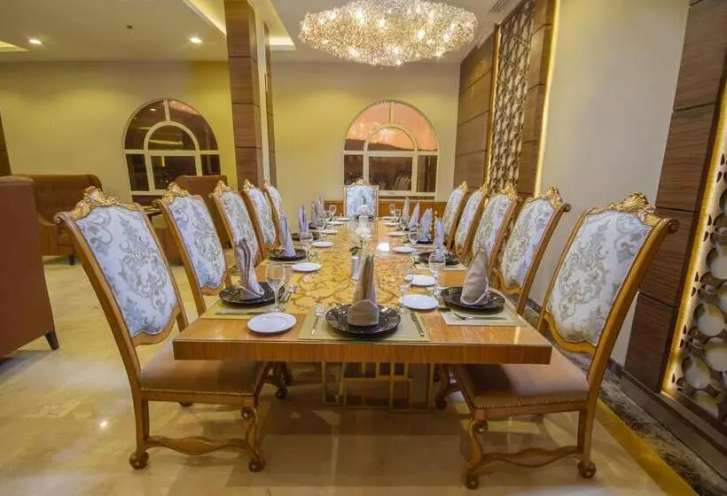 Cloud City Hotel فندق مدينة السحاب