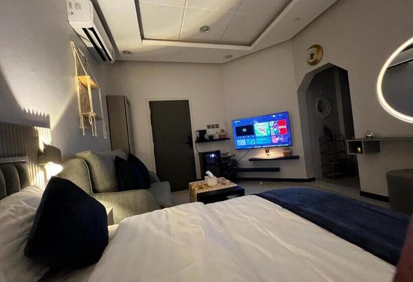 Condo Studio Self Checkin