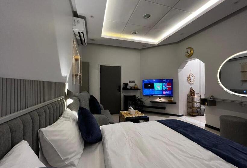 Condo Studio Self Checkin