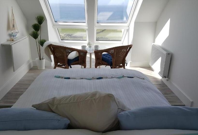 住宿加早餐  Blue Ocean Guest Suites