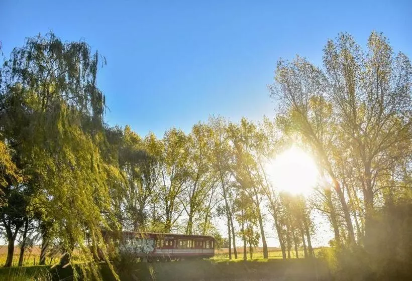 ホテル Los Vagones De Areco