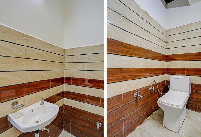 Flagship Hotel Mayur