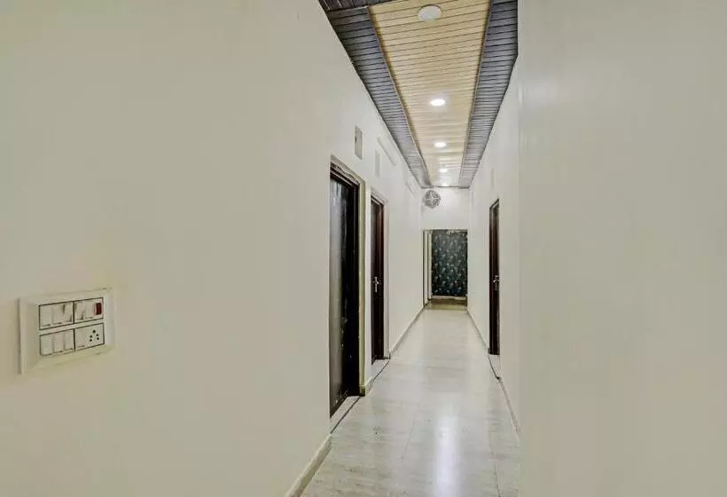 Flagship Hotel Mayur