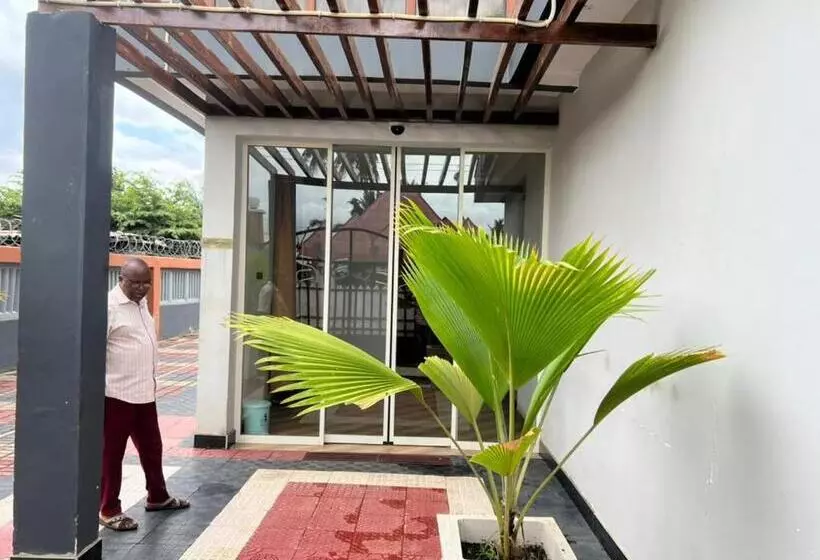 هتل Wawa