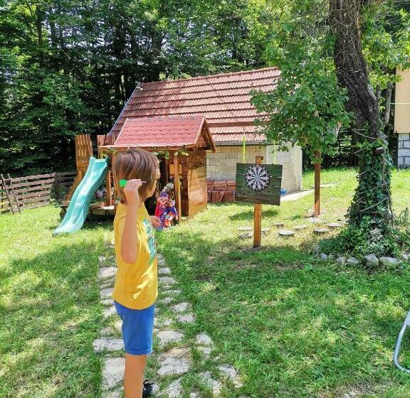 پانسیون Vikendica Andjelka 1 Zlatibor