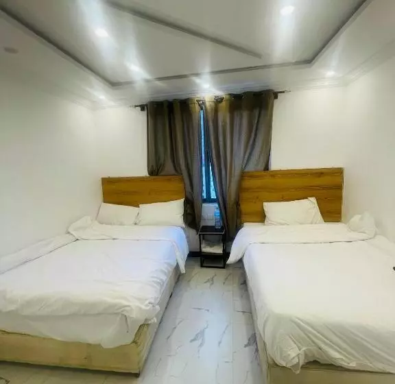 هتل Graceland Skardu