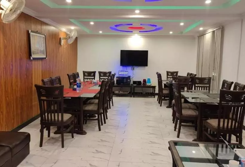 هتل Graceland Skardu