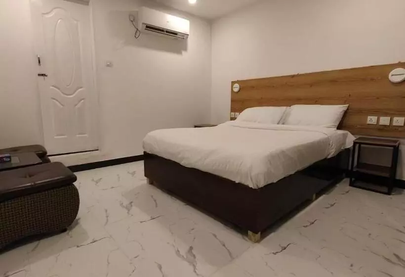 هتل Graceland Skardu